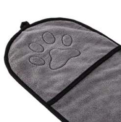 N4dogs – Hondenhanddoek – Honden Handdoek – Microvezel Handdoek – Handdoek Hond – Droogdoek Hond – Dierendeken – Sterk Absorberend – Handdoek Met Zakken - Grijs - 66 X 23 Cm -Dierenwinkel 1189x1200 1
